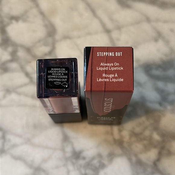 Smashbox Always On Liquid Lipstick in Stepping Out - Picture 3 of 4
